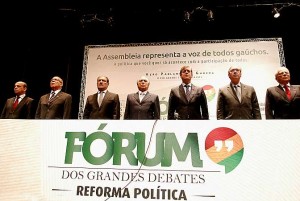 Comissão de reforma política aborda  sistema majoritário para deputados