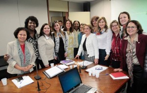Parlamentares apontam desafios para a reforma política e o empoderamento das mulheres no Brasil