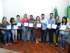 Câmara de São Gabriel entrega diplomas de formação em Libras