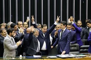 Rodrigo Maia é eleito para novo mandato como presidente da Câmara dos Deputados