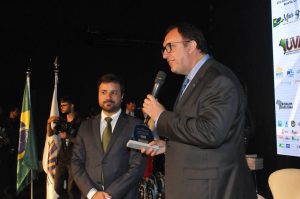 Líderes e parceiros recebem Troféu Personalidade Brasil