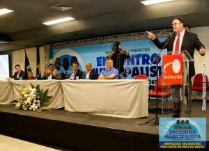 Vereadores e prefeitos defendem unificação das eleições e pedem mobilização nacional