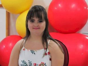 Legislativo empossa Luana Rolim, primeira vereadora com Síndrome de Down no Brasil