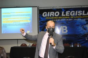 Aspectos gerais do ciclo orçamentário no Giro do Legislativo Municipal.