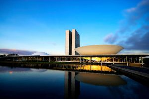 Brasília recebe vereadores de todos os estados para a XX marcha dos Legislativos da UVB