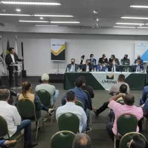 Uvepar realiza Congresso para União e Fortalecimento da Vereança, em Curitiba.