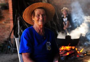 Exposição “Guardiãs da Terra” exibe saberes das mulheres agricultoras de Caxias do Sul