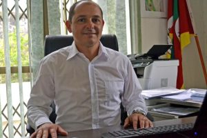 Leandro Mariante assume presidência da Avat
