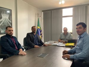 Vereadores de Montauri/RS visita sede da UVB