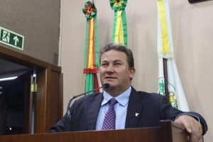 Caxias do Sul/RS- Edi Carlos Pereira de Souza é empossado vereador na sessão ordinária