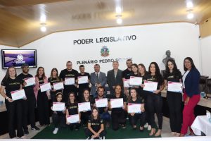 Qualificar ES realiza cerimônia de formatura dos alunos na Câmara  de Marechal Floriano