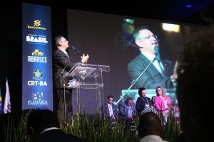Deputado Federal Sóstenes Cavalcante participa da XXII Macha dos Legislativos 