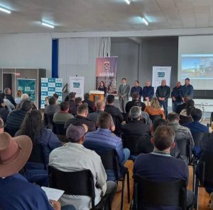 Bom Jesus/SC-Presidente da Câmara acompanha lançamento estadual do programa Lar Legal Rural