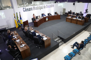 Câmara de Dourados/MS conclui votação da LDO e aprova outros 16 projetos de lei