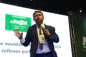 Quais os fundamentos para se permitir, nesse momento, uma antecipação de contato com o eleitor sem que se tenha juridicamente a figura do candidato?