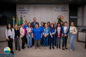 Alunos do Visconde de Taunay visitam a sede do Poder Legislativo de Iraí/RS