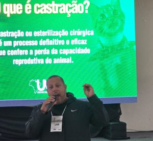 Causa Animal é debatida em Encontro dos Gestores e Legislativos Municipais